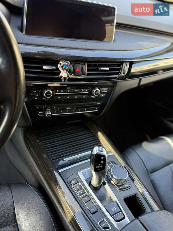 Позашляховик / Кросовер BMW X5 2018 в Львові