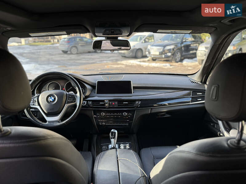 Позашляховик / Кросовер BMW X5 2018 в Львові