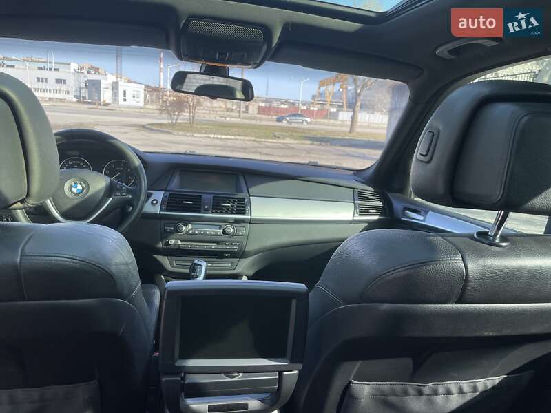 Позашляховик / Кросовер BMW X5 2008 в Запоріжжі