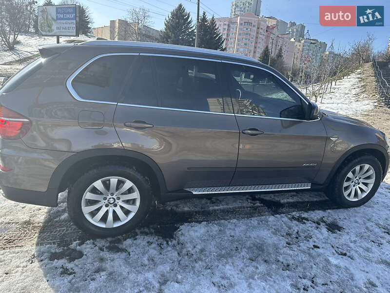 Позашляховик / Кросовер BMW X5 2011 в Вишгороді фото 4 Позашляховик / Кросовер BMW X5 2011 в Вишгороді