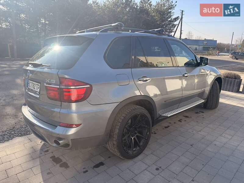 Позашляховик / Кросовер BMW X5 2013 в Самборі