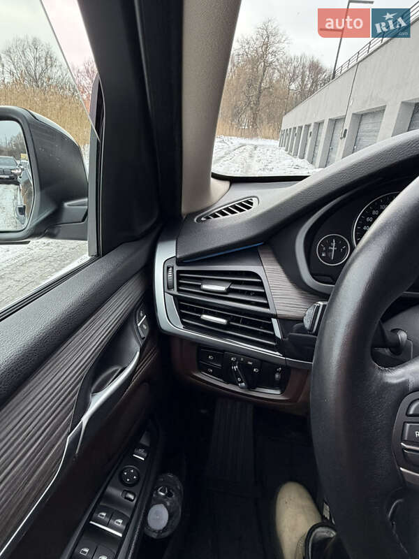 Позашляховик / Кросовер BMW X5 2016 в Хмельницькому