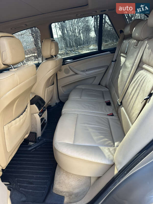 Позашляховик / Кросовер BMW X5 2010 в Подільську фото 8 Позашляховик / Кросовер BMW X5 2010 в Подільську