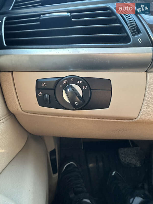Позашляховик / Кросовер BMW X5 2010 в Подільську фото 15 Позашляховик / Кросовер BMW X5 2010 в Подільську