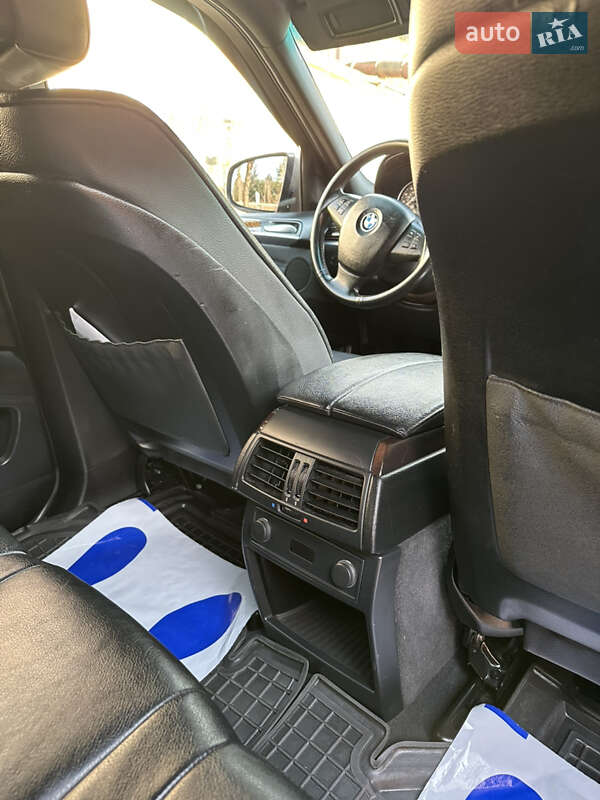 Позашляховик / Кросовер BMW X5 2011 в Микуличині