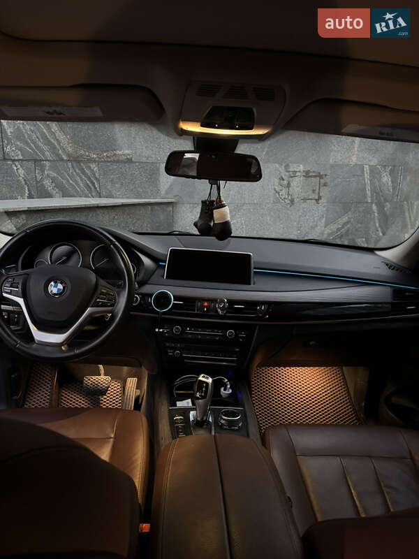 Позашляховик / Кросовер BMW X5 2014 в Запоріжжі