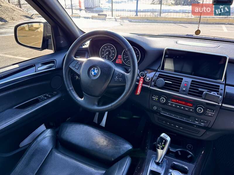Позашляховик / Кросовер BMW X5 2007 в Києві