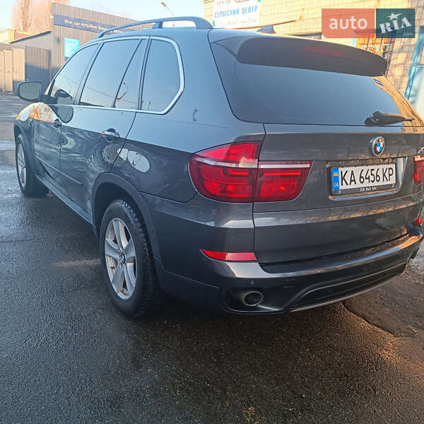 Внедорожник / Кроссовер BMW X5 2013 в Киеве