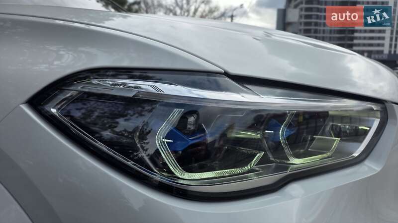 Внедорожник / Кроссовер BMW X5 2022 в Днепре