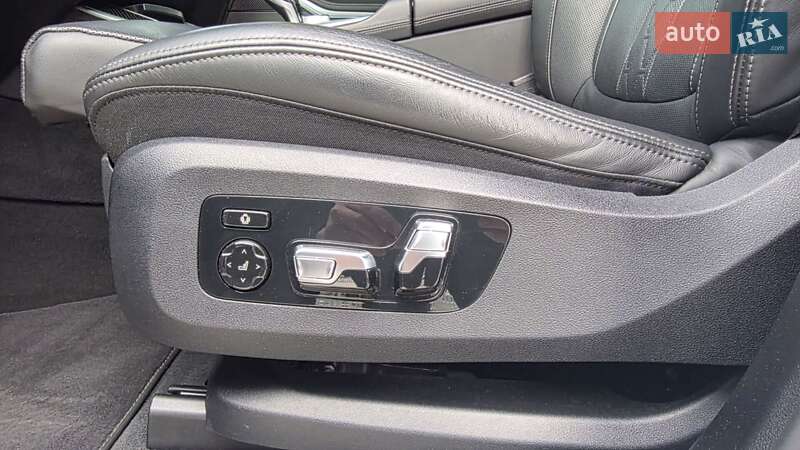 Внедорожник / Кроссовер BMW X5 2022 в Днепре