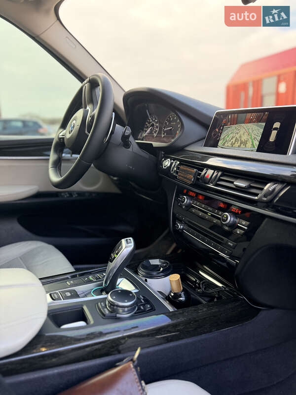Позашляховик / Кросовер BMW X5 2014 в Львові