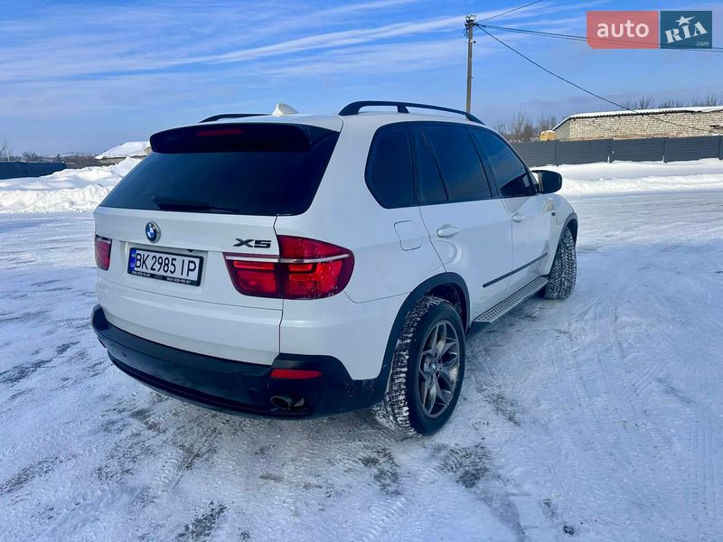 Внедорожник / Кроссовер BMW X5 2008 в Дубно