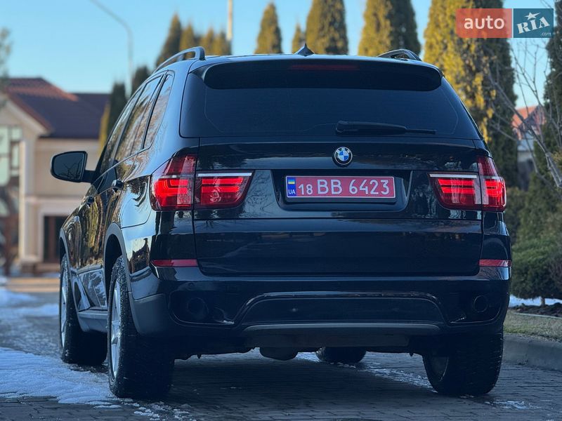 Внедорожник / Кроссовер BMW X5 2011 в Сарнах