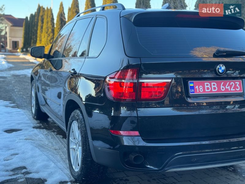 Внедорожник / Кроссовер BMW X5 2011 в Сарнах
