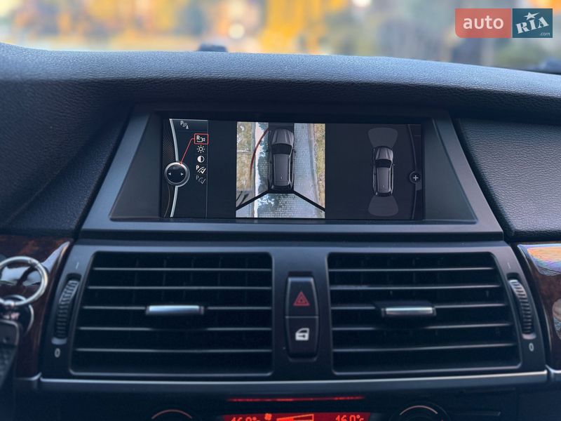 Внедорожник / Кроссовер BMW X5 2011 в Сарнах