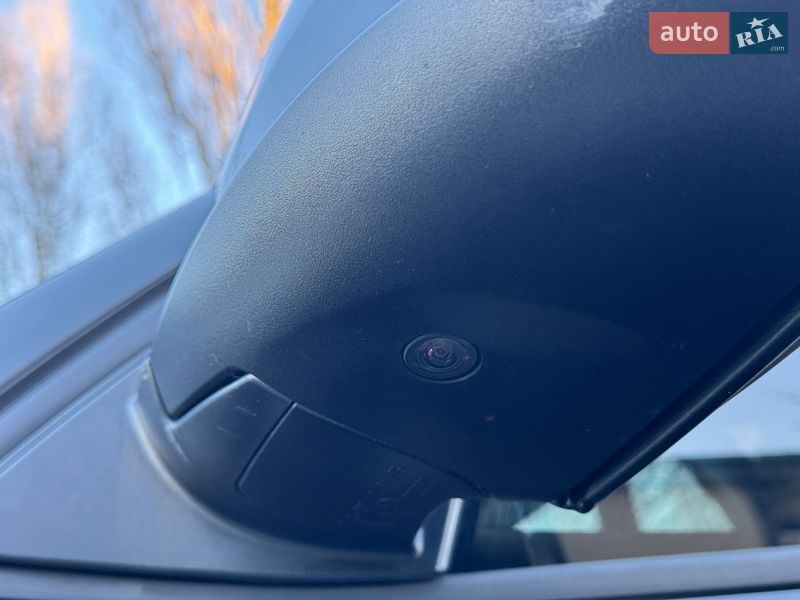 Внедорожник / Кроссовер BMW X5 2011 в Сарнах