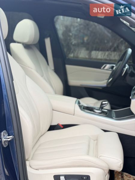 Внедорожник / Кроссовер BMW X5 2019 в Днепре
