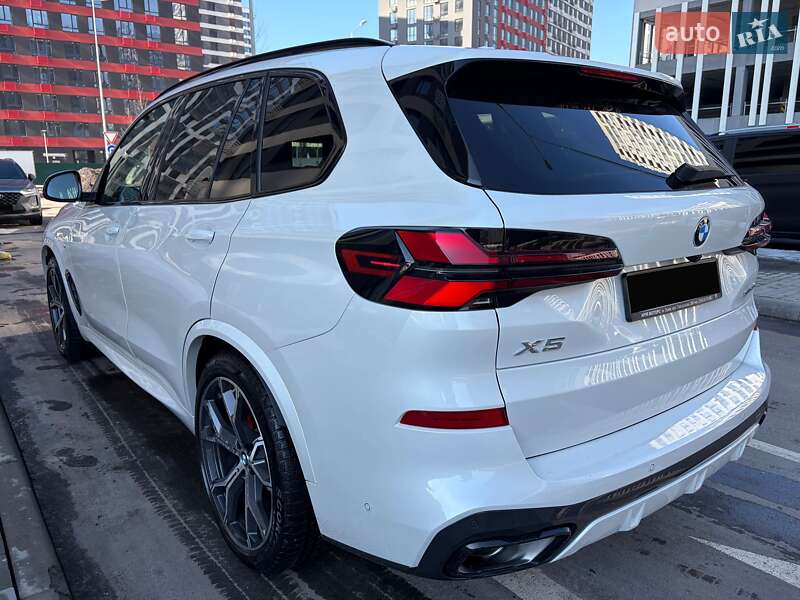 Позашляховик / Кросовер BMW X5 2023 в Києві