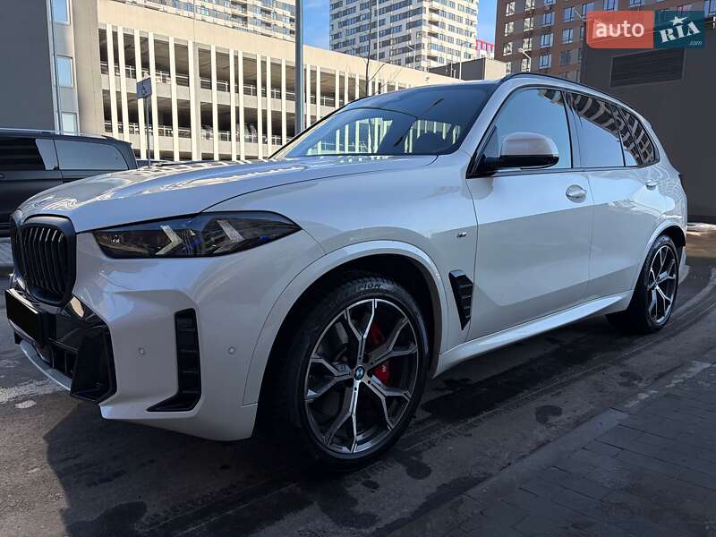 Позашляховик / Кросовер BMW X5 2023 в Києві