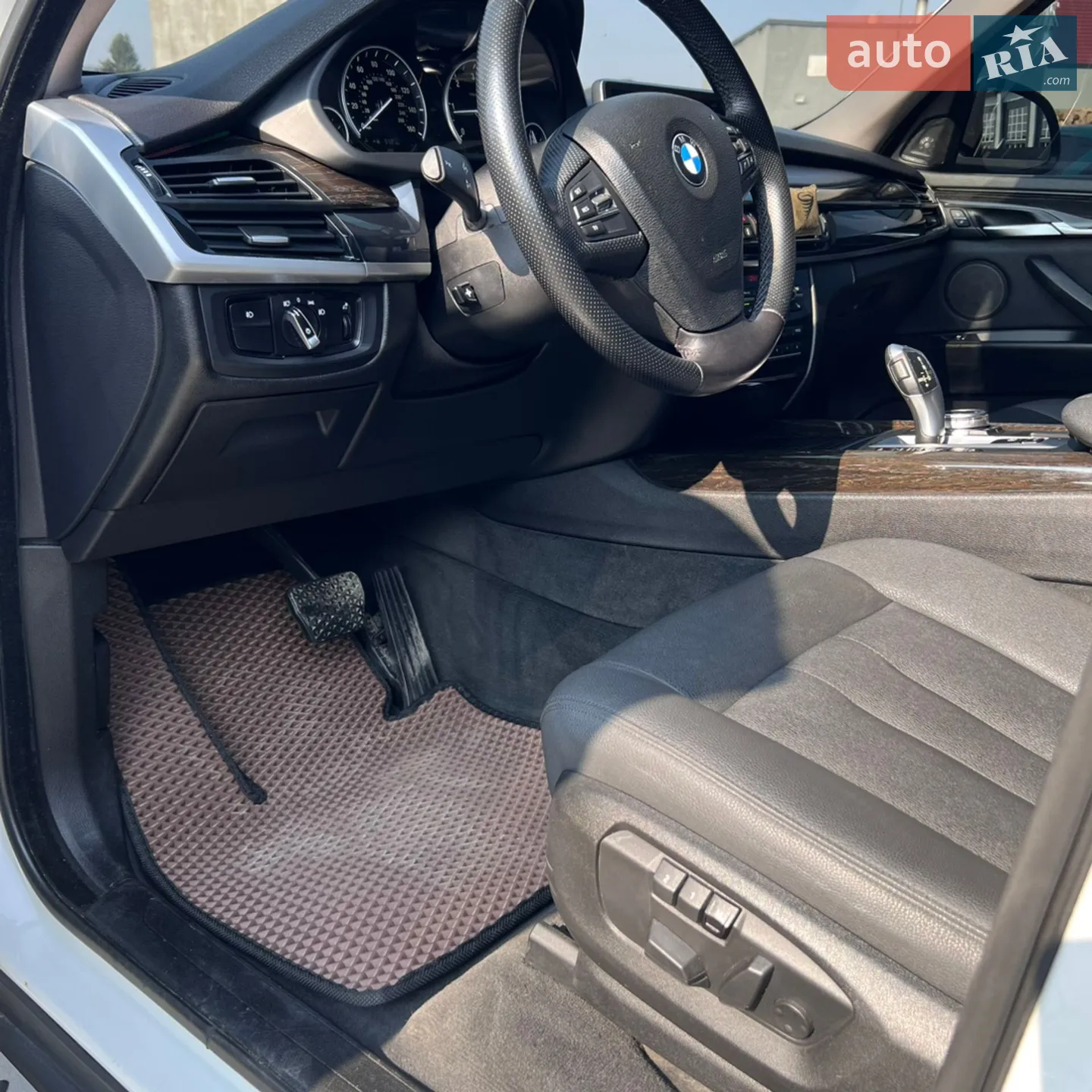 2014 BMW X5 - мініатюра 18