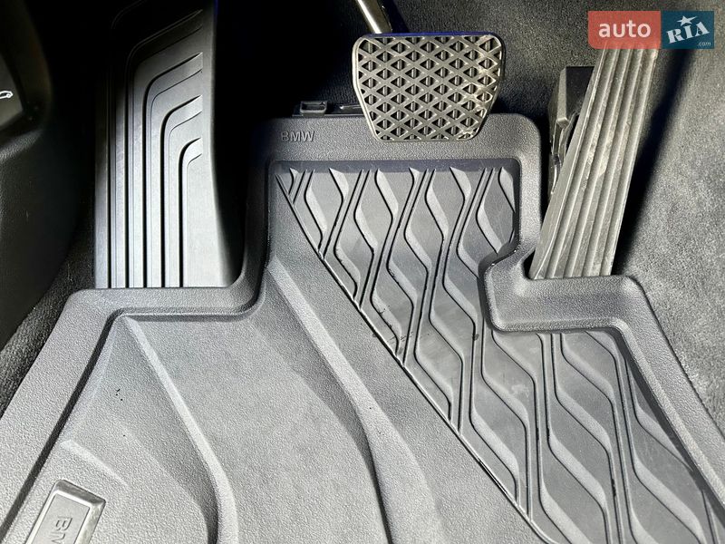 Внедорожник / Кроссовер BMW X5 2022 в Киеве