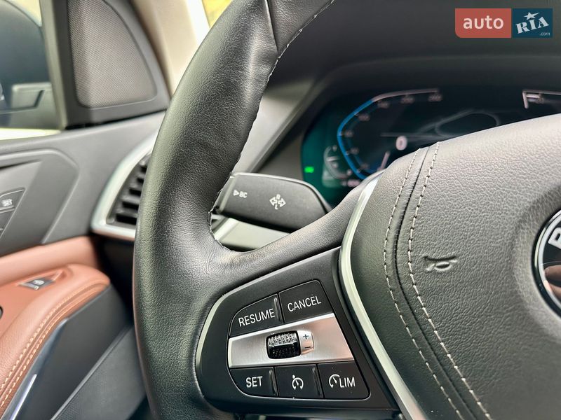 Внедорожник / Кроссовер BMW X5 2022 в Киеве