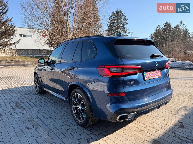 Позашляховик / Кросовер BMW X5 2019 в Луцьку