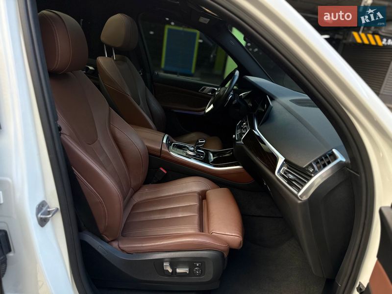 Внедорожник / Кроссовер BMW X5 2018 в Киеве