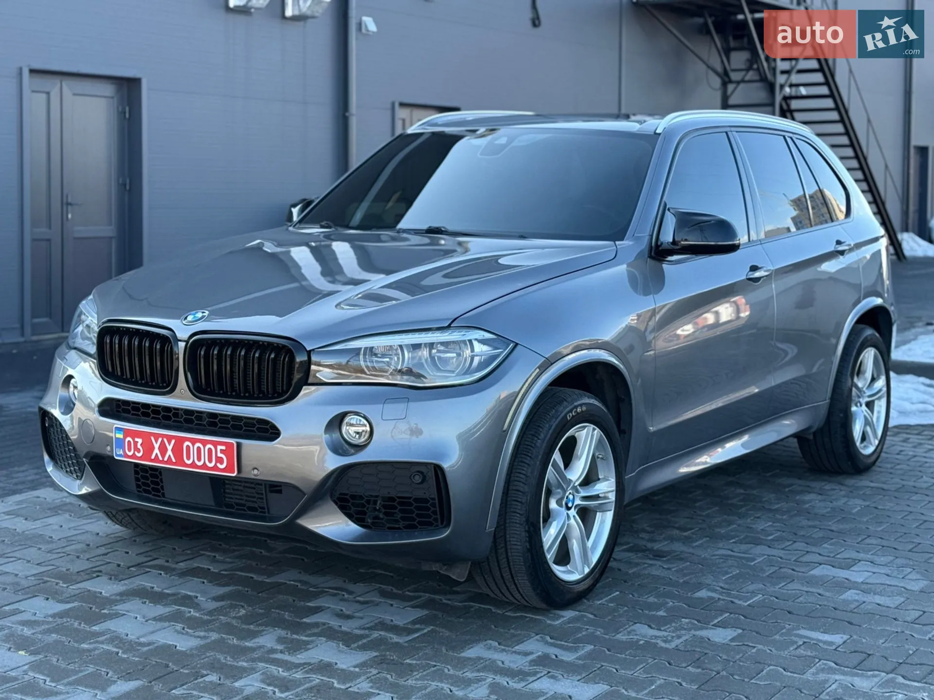 2015 BMW X5 - мініатюра 2
