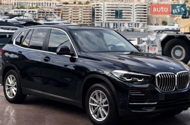 Внедорожник / Кроссовер BMW X5 2021 в Киеве