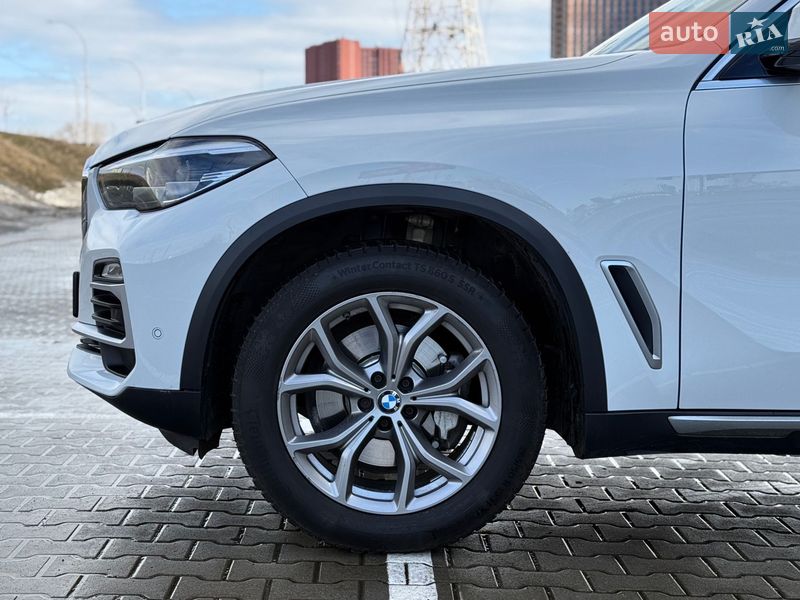 Позашляховик / Кросовер BMW X5 2019 в Києві