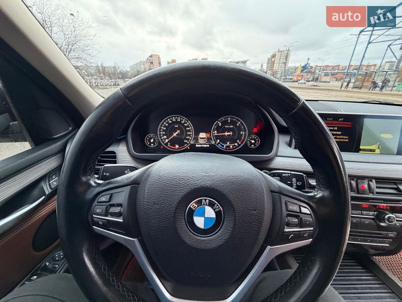 Внедорожник / Кроссовер BMW X5 2016 в Харькове