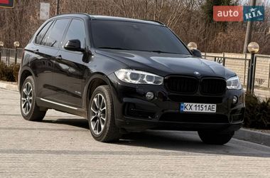 Позашляховик / Кросовер BMW X5 2016 в Львові