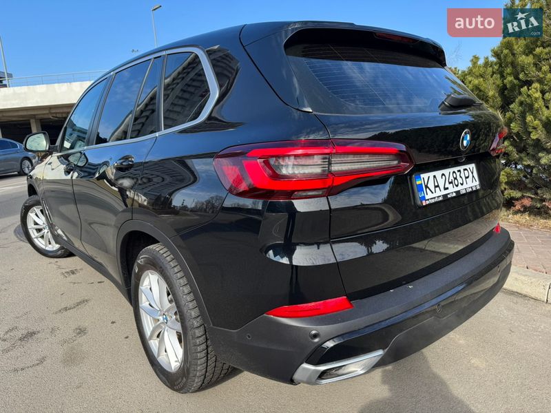 Позашляховик / Кросовер BMW X5 2021 в Києві