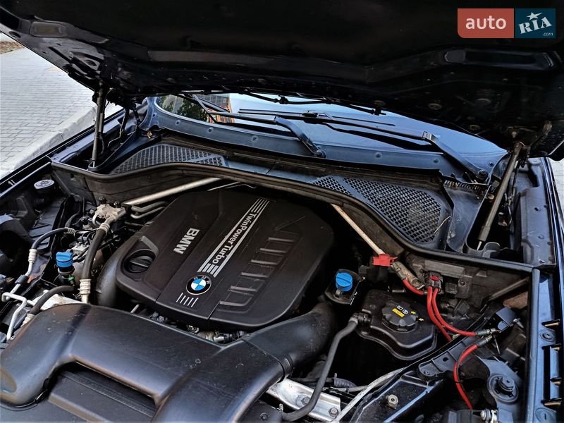 Внедорожник / Кроссовер BMW X5 2015 в Одессе