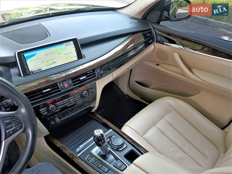 Внедорожник / Кроссовер BMW X5 2015 в Одессе