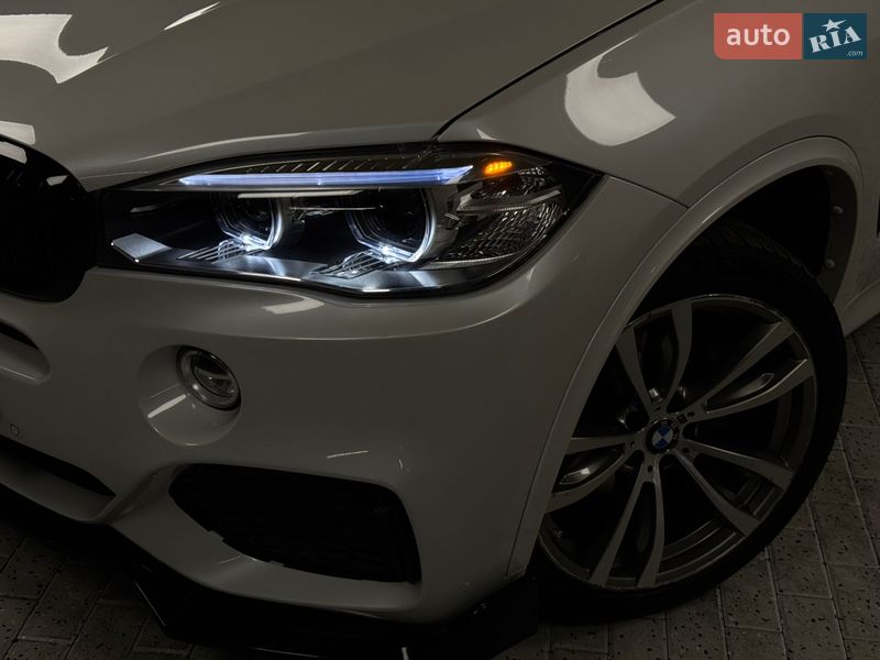 Позашляховик / Кросовер BMW X5 2015 в Києві