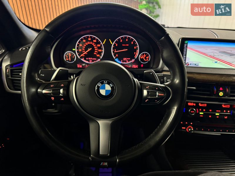 Позашляховик / Кросовер BMW X5 2015 в Києві