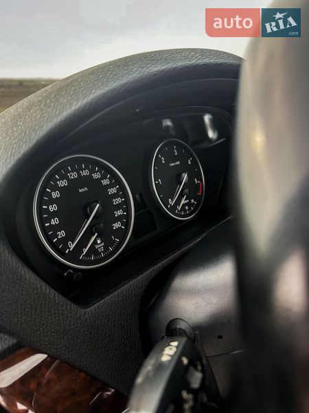 Позашляховик / Кросовер BMW X5 2012 в Кілії