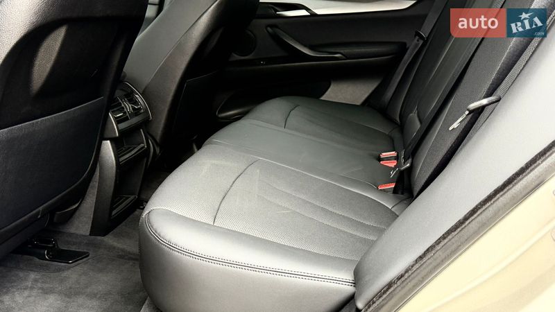 Позашляховик / Кросовер BMW X5 2015 в Запоріжжі