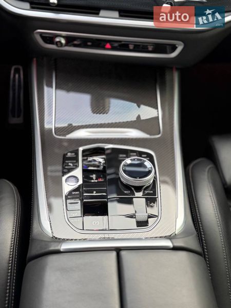 Внедорожник / Кроссовер BMW X5 2024 в Днепре