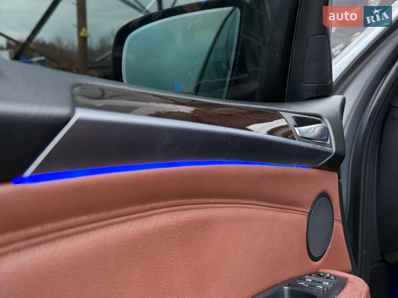 Внедорожник / Кроссовер BMW X5 2012 в Харькове