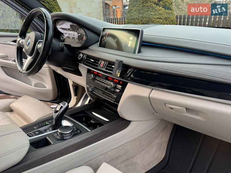 Внедорожник / Кроссовер BMW X5 2015 в Одессе
