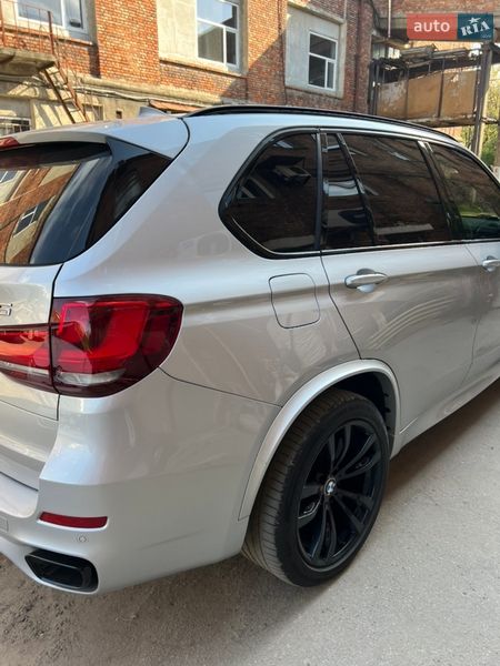 Внедорожник / Кроссовер BMW X5 2016 в Черновцах