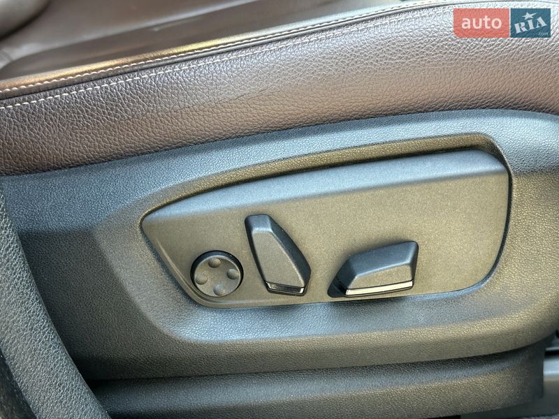 Позашляховик / Кросовер BMW X5 2015 в Львові