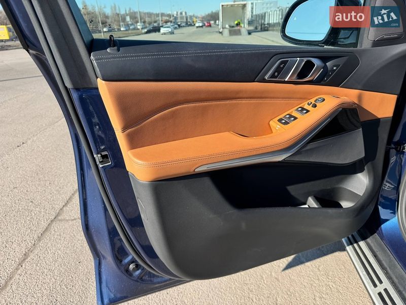 Внедорожник / Кроссовер BMW X5 2018 в Киеве