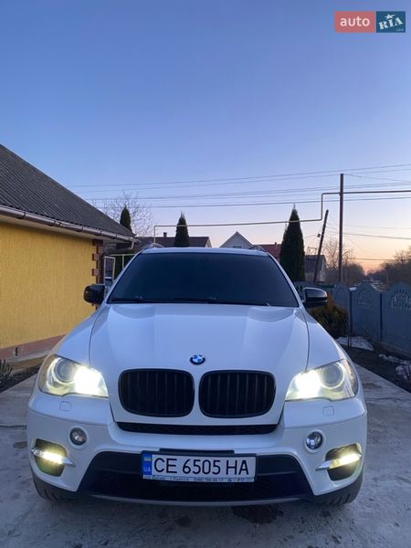 Внедорожник / Кроссовер BMW X5 2011 в Хотине