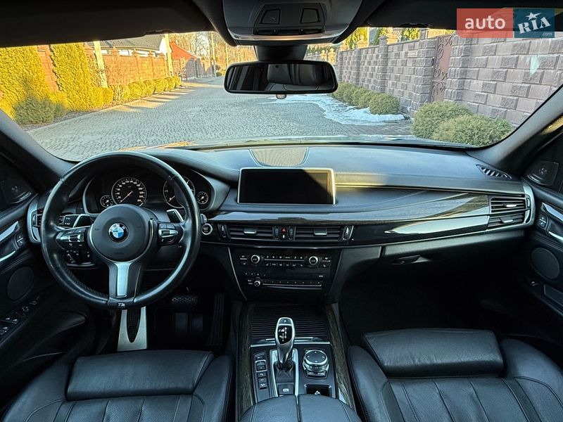 Внедорожник / Кроссовер BMW X5 2016 в Ровно