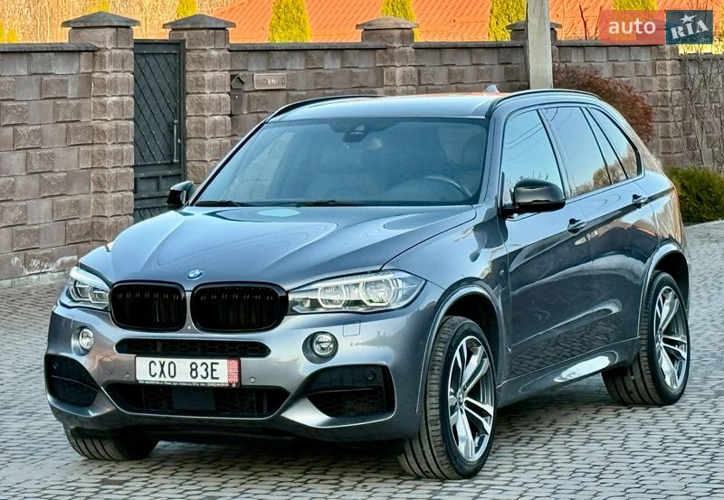 Внедорожник / Кроссовер BMW X5 2016 в Ровно