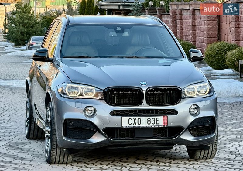 Внедорожник / Кроссовер BMW X5 2016 в Ровно